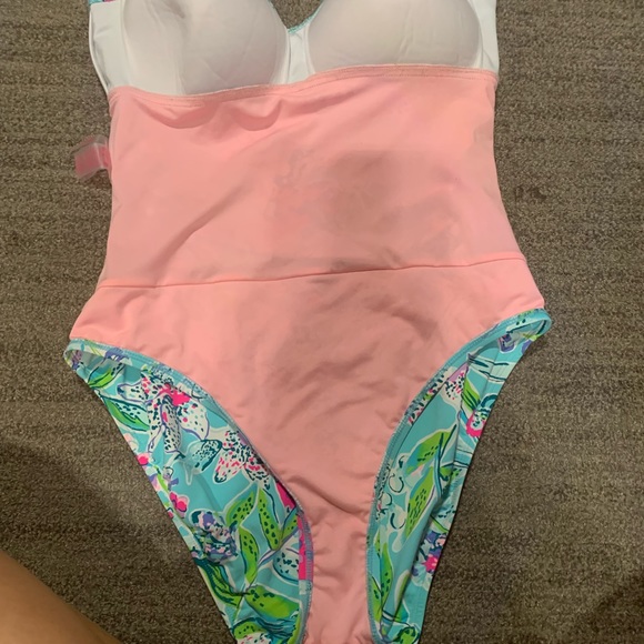 Lilly Pulitzer one piece - Picture 3 of 7